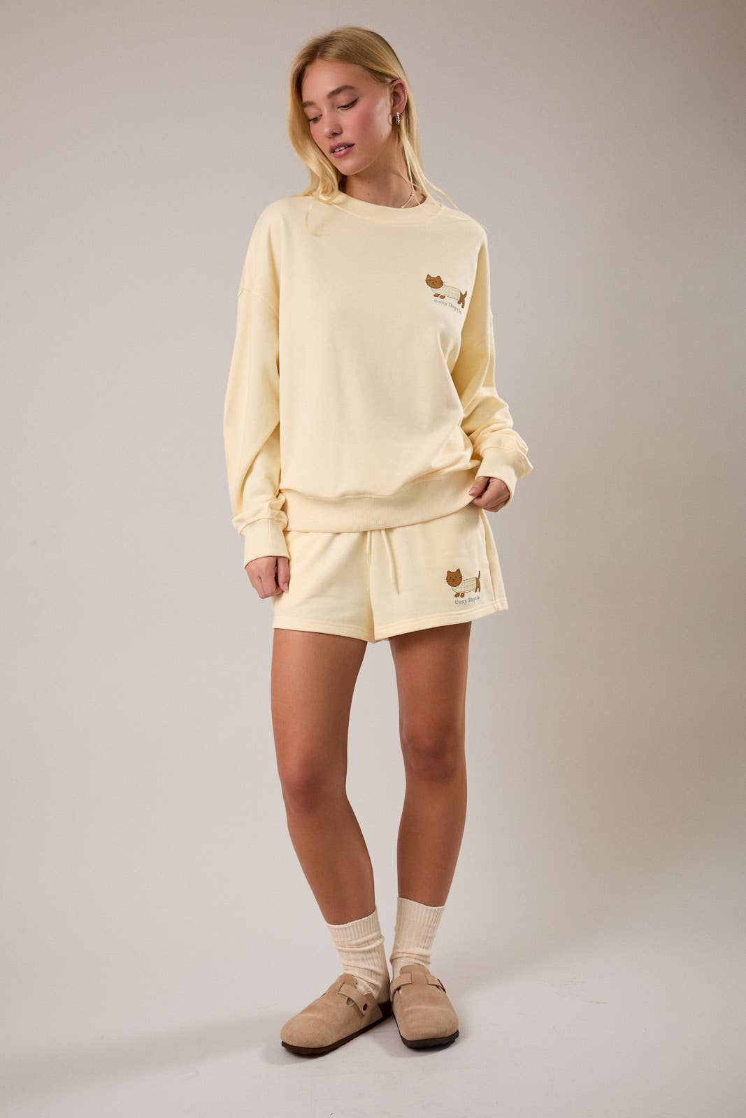 "COZY DAYS IN" Oversized Sweatshirt
